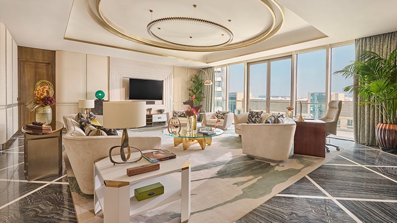 A sunny suite of Mandarin Oriental